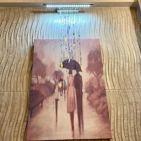 Central Apartment ティビリシ エクステリア 写真