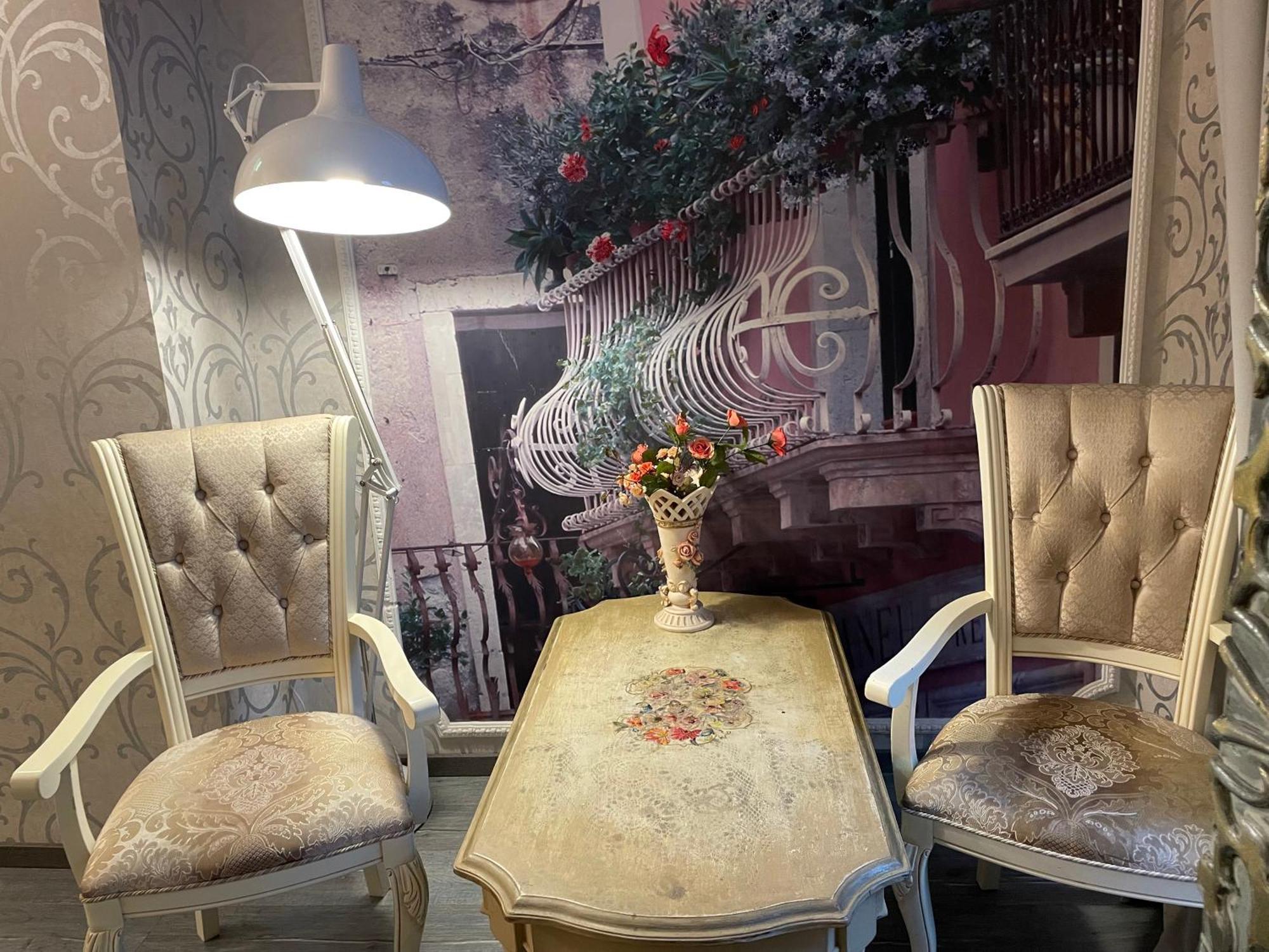 Central Apartment ティビリシ エクステリア 写真