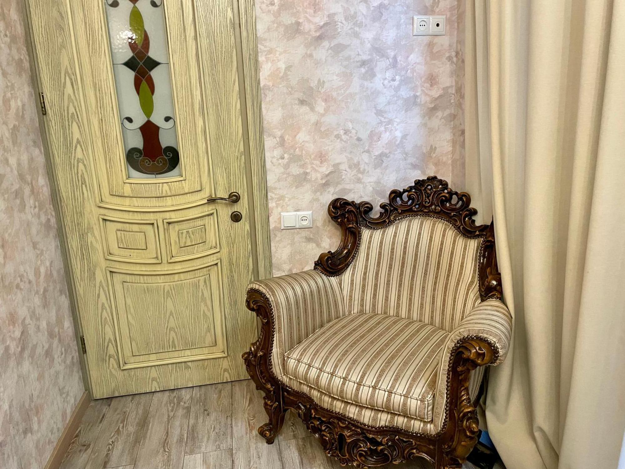 Central Apartment ティビリシ エクステリア 写真
